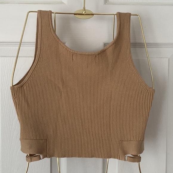 Almost Famous Tan Crop Top Size XL #021 - Picture 2 of 9